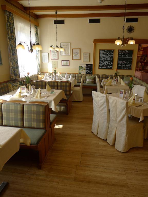 Hotel Restaurant Boeck "Roter Hahn" St. Pölten Zewnętrze zdjęcie